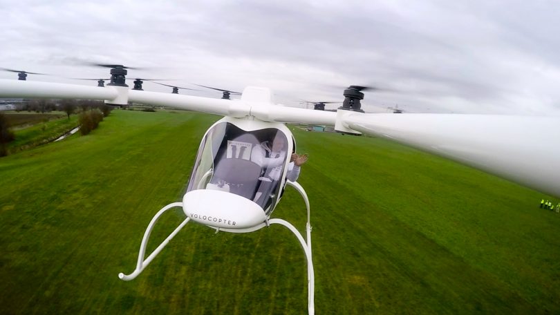 Bemannter Erstflug eines Multicopters nahe Karlsruhe