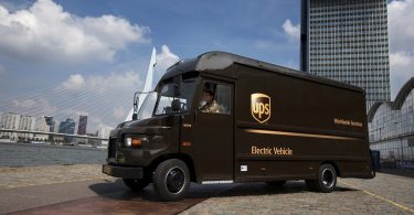 UPS-Elektrofahrzeug für die neue Smart Grid-Ladetechnik